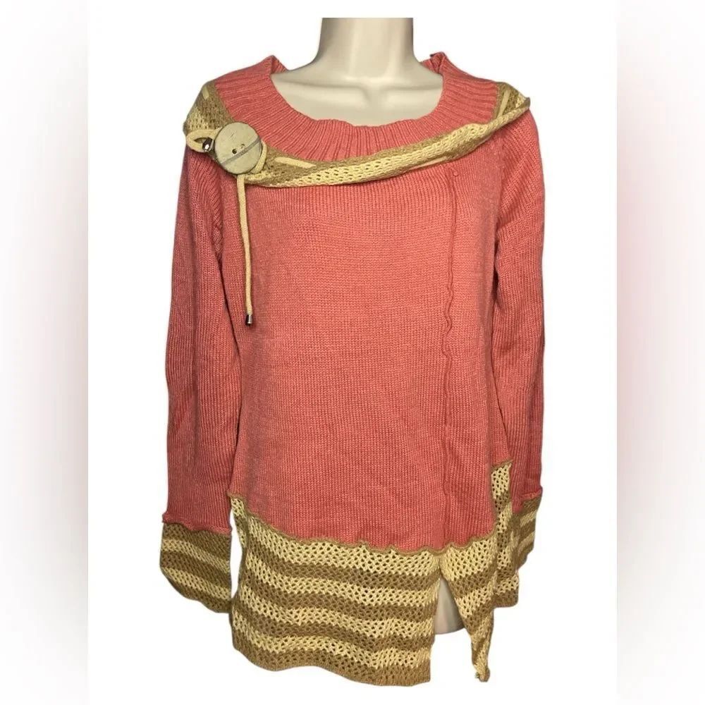 Stylish Coral and Tan Sweater